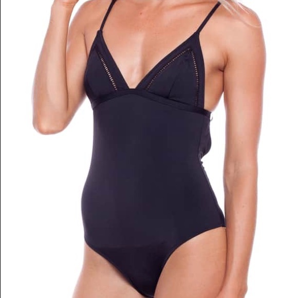 Rhythm Onepiece - Picture 7 of 7